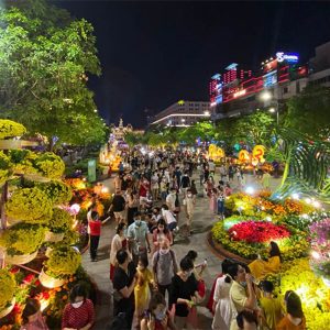 Nguyen Hue Walking Street