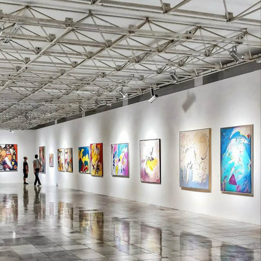exhibition in mice tour
