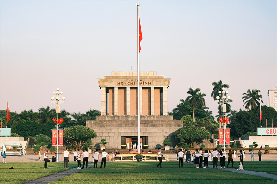 ho chi minh mausoleum
